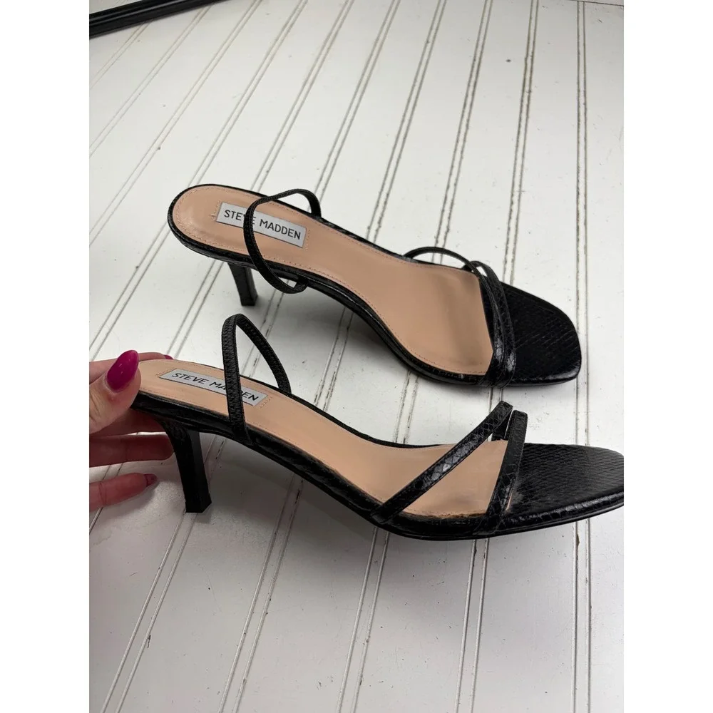 Steve Madden Y2K Loft Black Snake Strappy Kitten Heel Sandals Women's Size 9.5